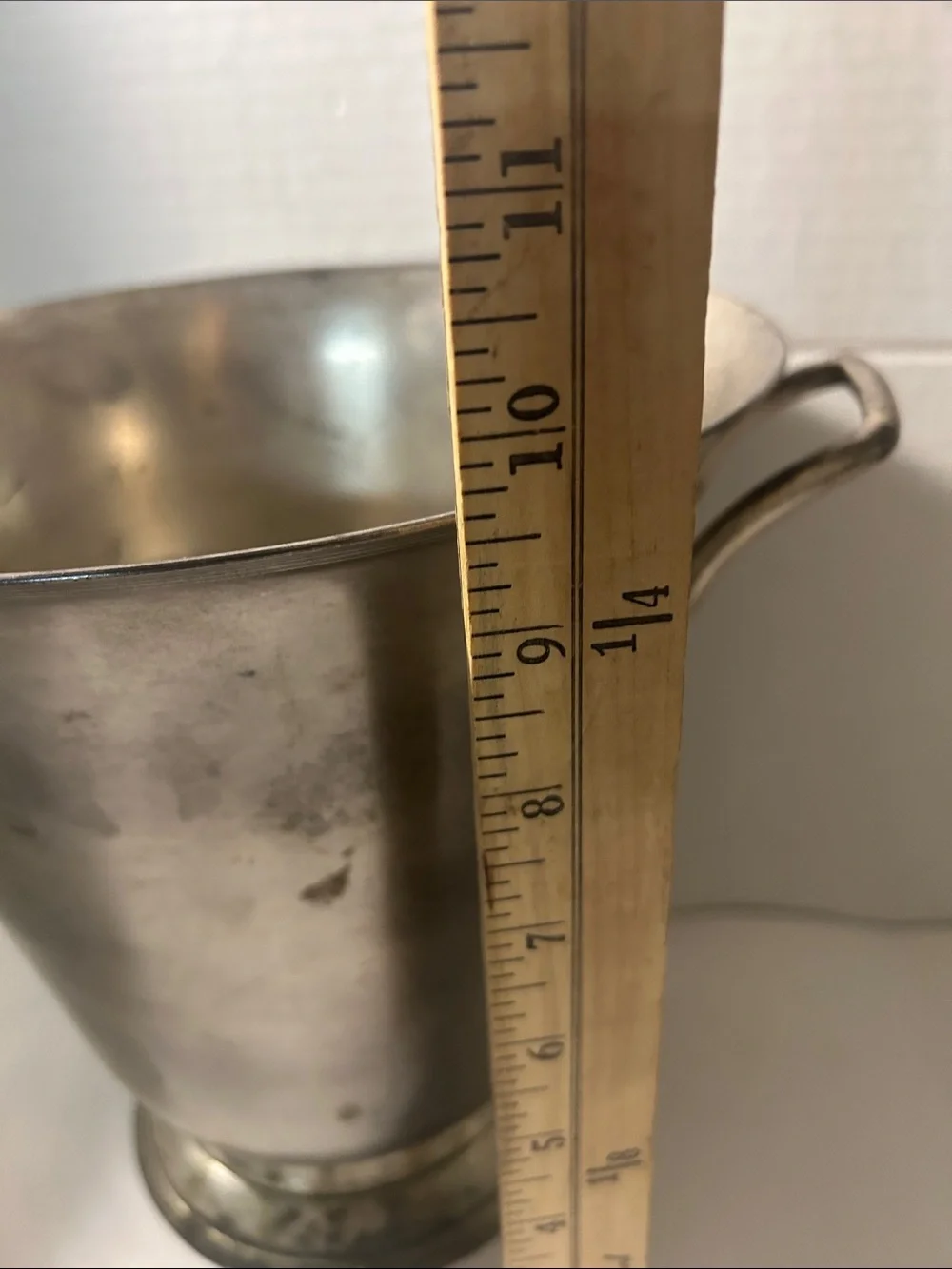 N/A classic silver